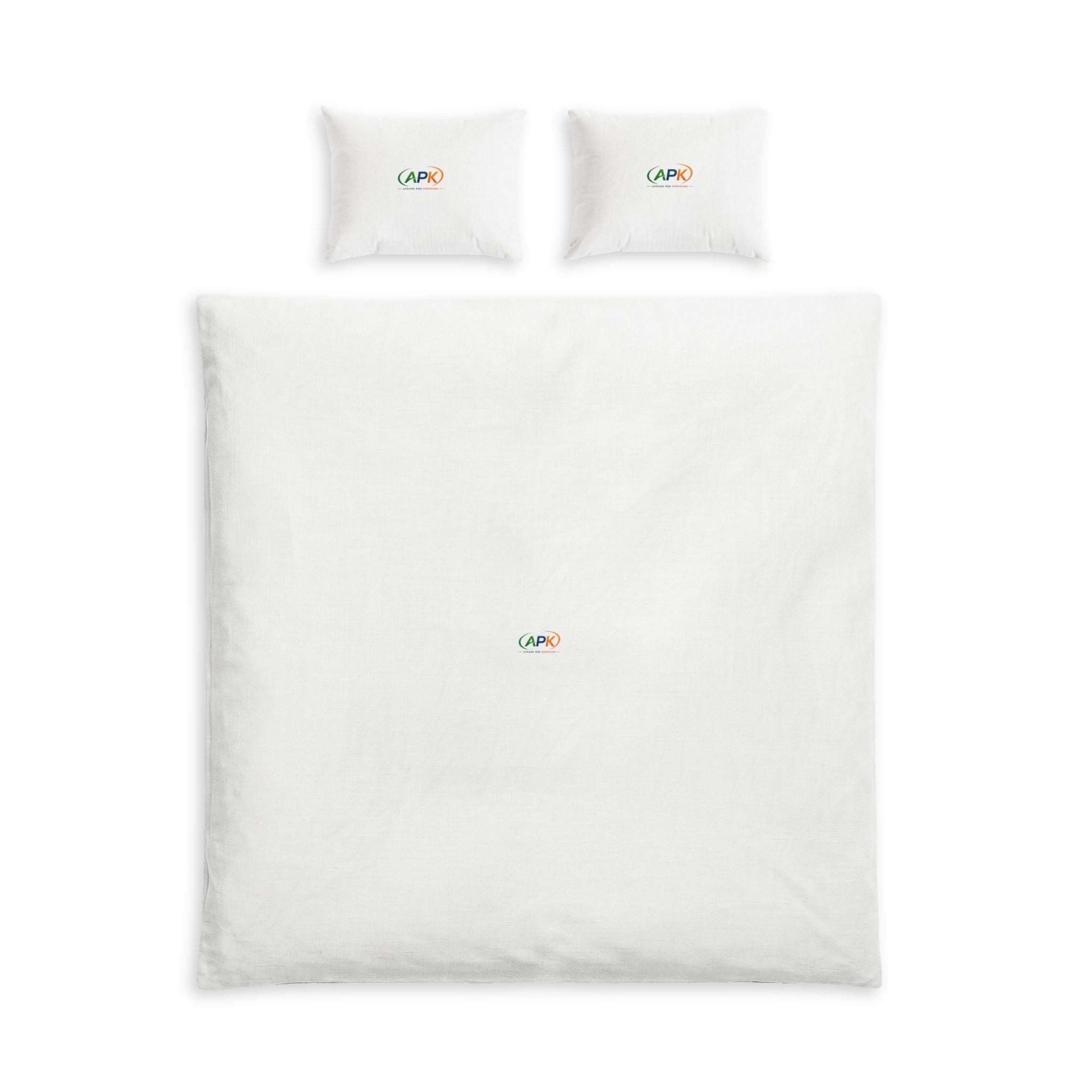 Minimalist Cotton Bed Set – White Bedding with Small Colorful Center Logo